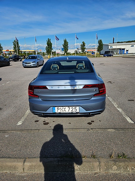 Volvo S90 4 of 5