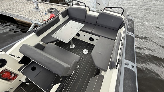 Agapi 950 Rib med Yamahas V8 5,6L 450hk -25 10 of 16