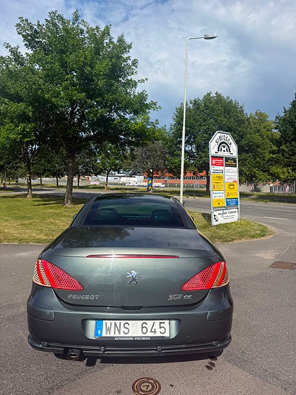 Peugeot 307 CC 8 of 10