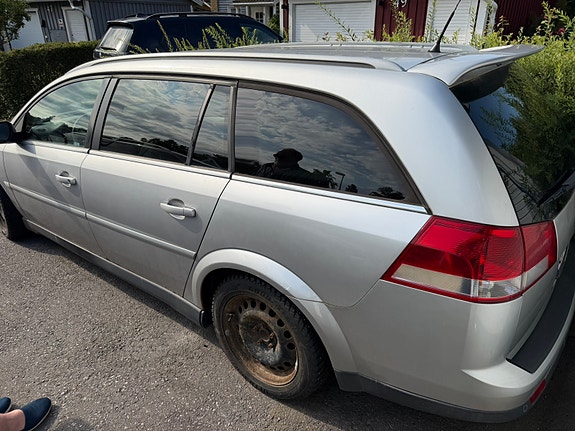 Opel Vectra 3 of 5