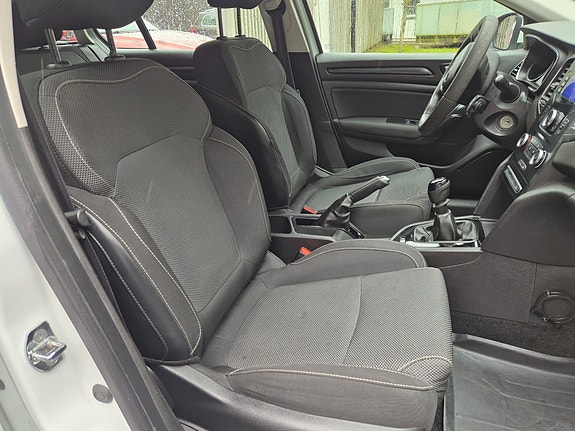 Renault Megane IV 8 of 10