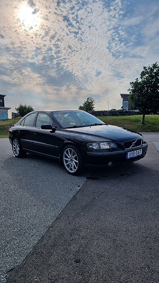 Volvo S60 7 of 19