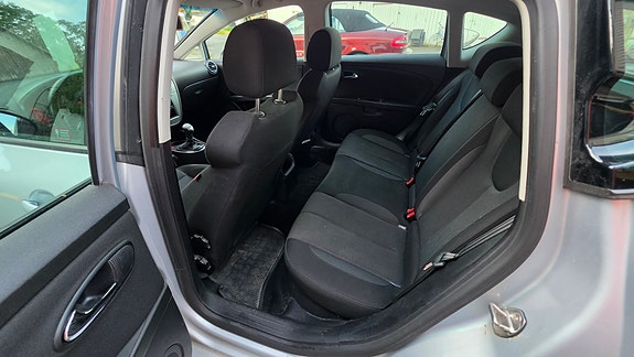 Seat Leon 8 of 11