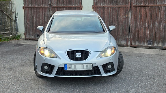 Seat Leon 3 of 5