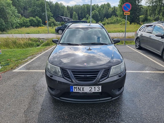 Saab 9-3 2 of 5