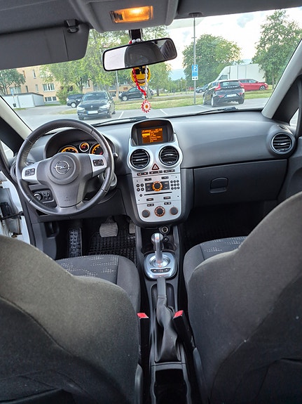 Opel Corsa 5 of 5