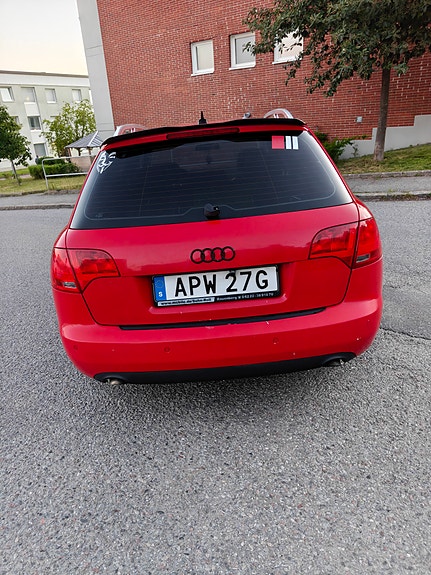 Audi A4 8 of 14