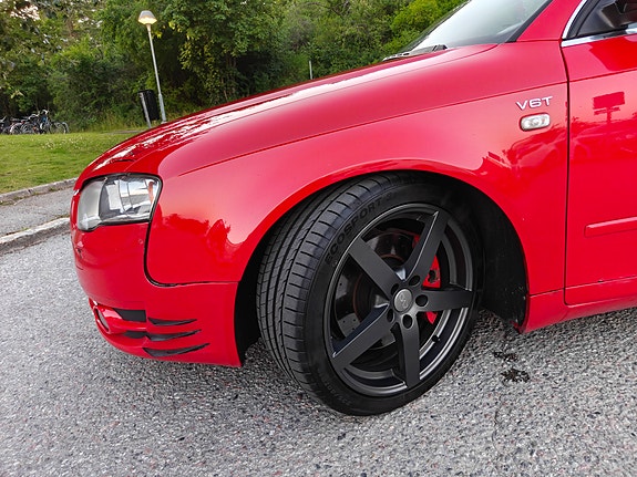 Audi A4 5 of 14
