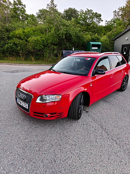 Audi A4 2 of 14