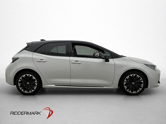Toyota Corolla 9 of 30