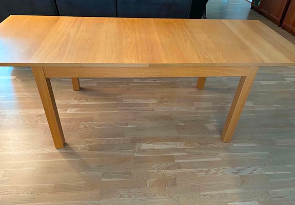 Matbord Bjursta och stolar Börje IKEA