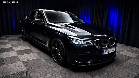 BMW 730 2 of 5