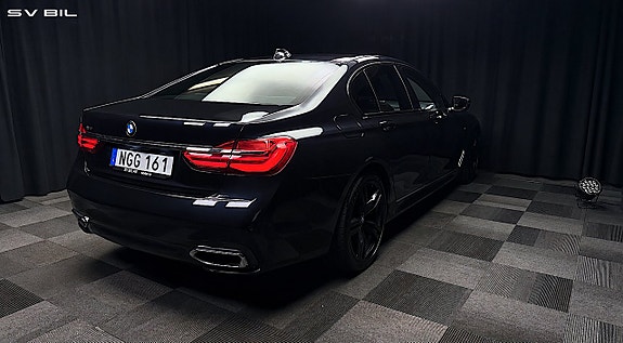 BMW 730 5 of 5