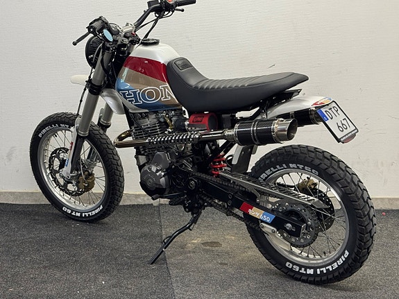 Honda SLR 650 * Unikt bygge * 17 of 22