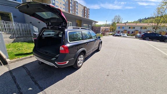 Volvo XC70 3 of 5