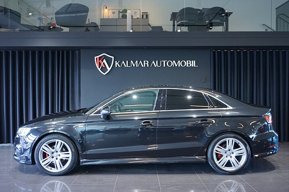 Audi A3 3 of 5