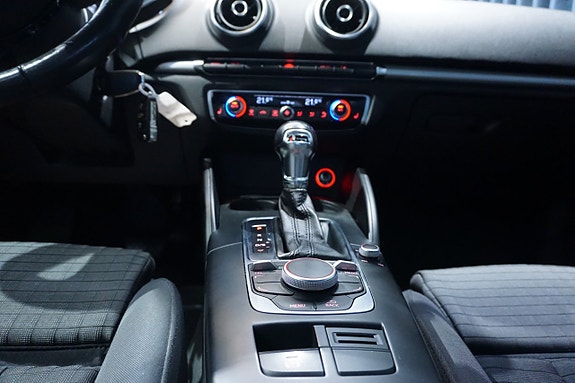 Audi A3 10 of 17