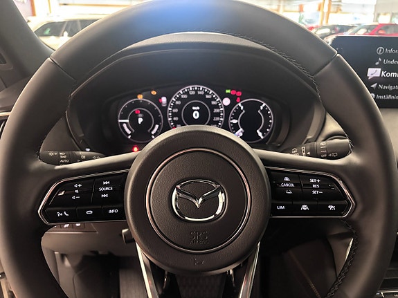 Mazda CX-60 10 of 18