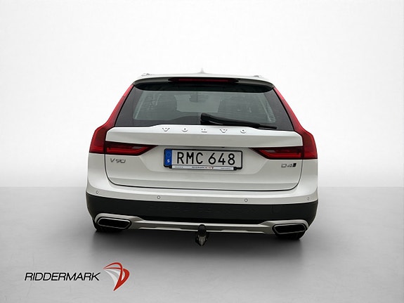 Volvo V90 Cross Country 7 of 30