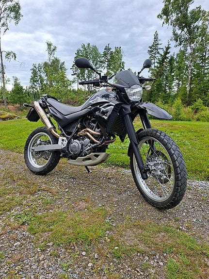Yamaha XT 660R 2 of 5
