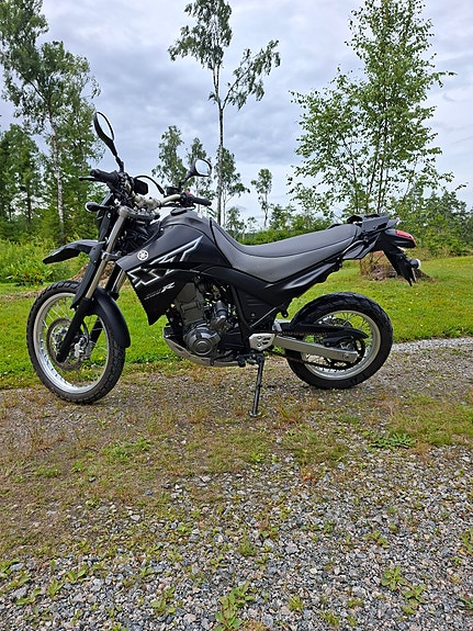 Yamaha XT 660R 3 of 5