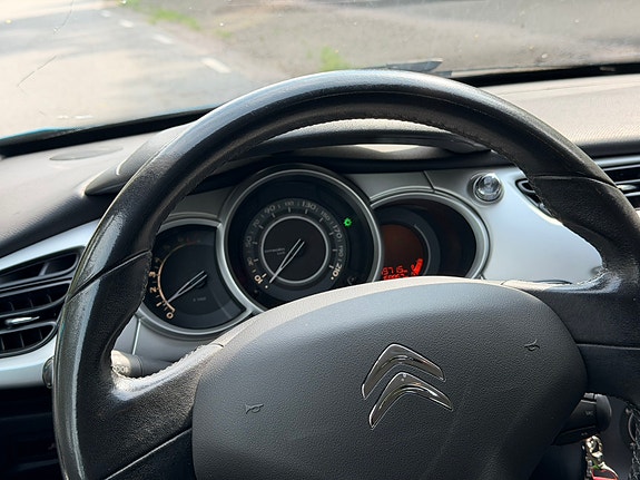 Citroen C3 11 of 13