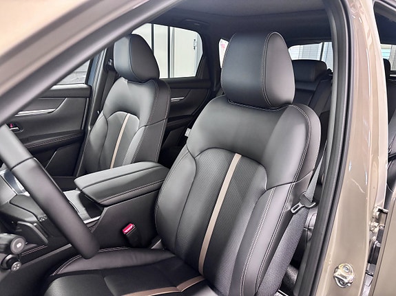 Mazda CX-60 8 of 18