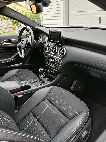 Mercedes-Benz A180 8 of 9
