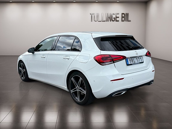 Mercedes-Benz A180 d 3 of 22