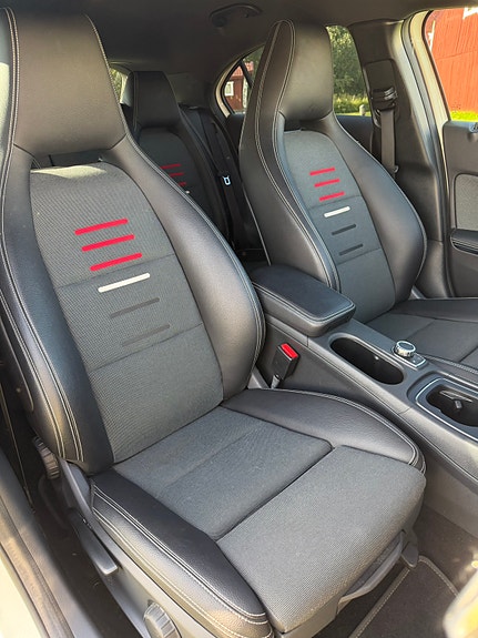 Mercedes-Benz A200 d 5 of 5
