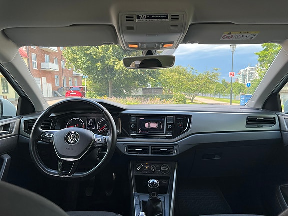 Volkswagen Polo 7 of 13