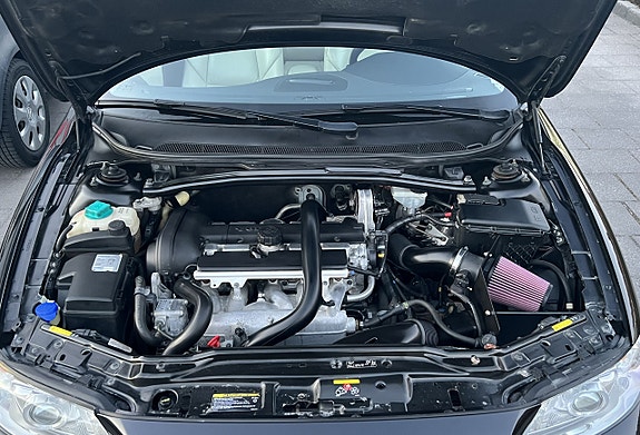 Volvo S60 5 of 5