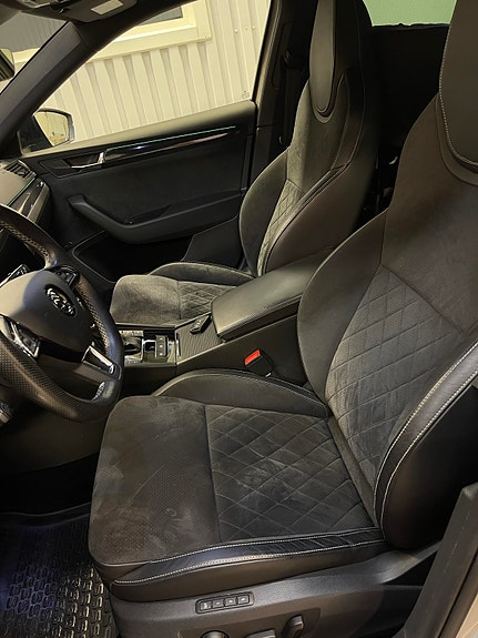 Skoda Superb 4 of 5