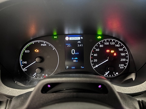 Mazda 2 9 of 15