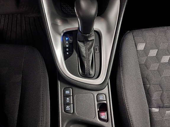 Mazda 2 11 of 15