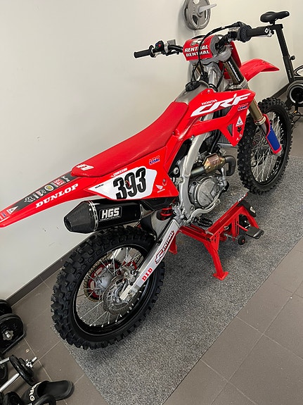 Honda CRF 450 2 of 3