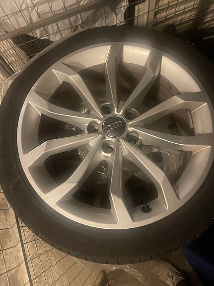 Audi A4 4 of 11