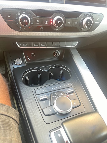 Audi A4 7 of 11