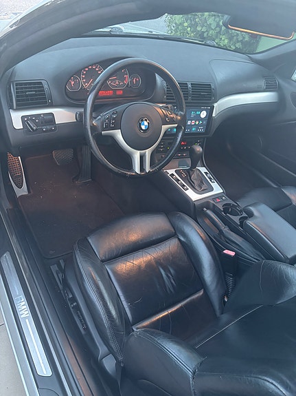 BMW 330Ci 7 of 10