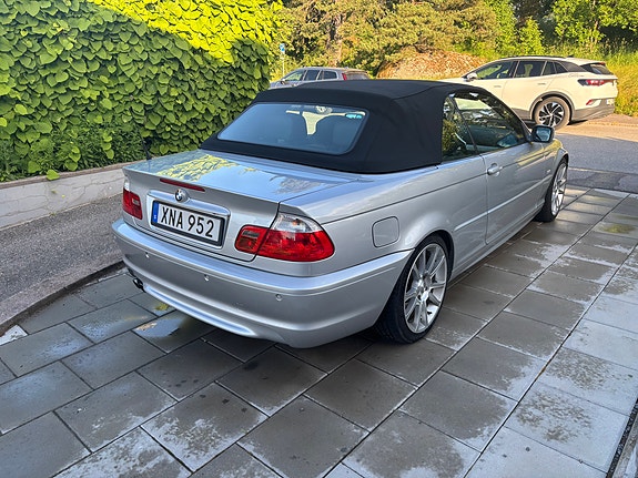BMW 330Ci 5 of 10