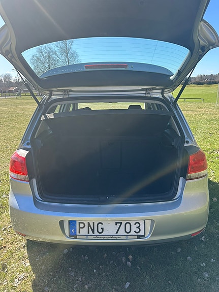 Volkswagen Golf VI 6 of 8
