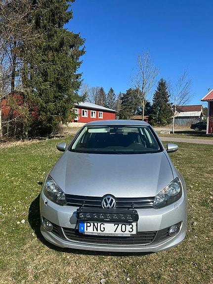 Volkswagen Golf VI 3 of 8
