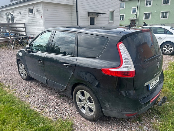 Renault Grand Scenic III 3 of 5
