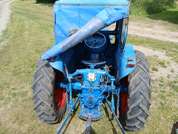 Ford Fordson Major 3 of 4
