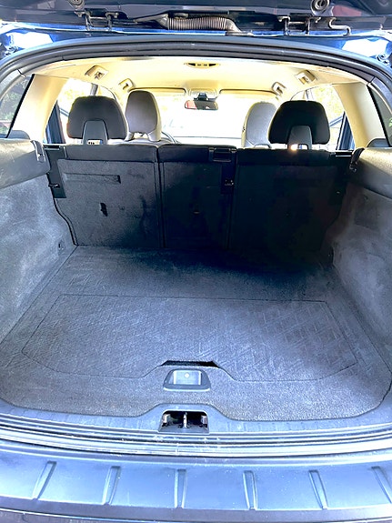 Volvo XC60 7 of 12
