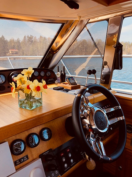 Nord West 390 Flybridge 3 of 5