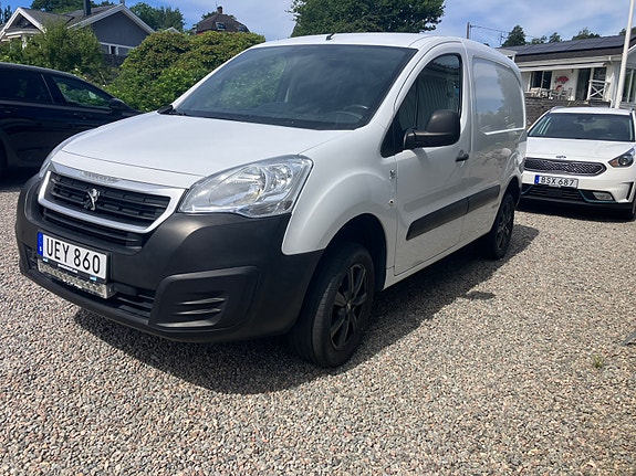 Peugeot Partner 3 of 5
