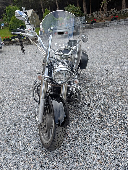 Yamaha XV1900A Midnight Star 4 of 8