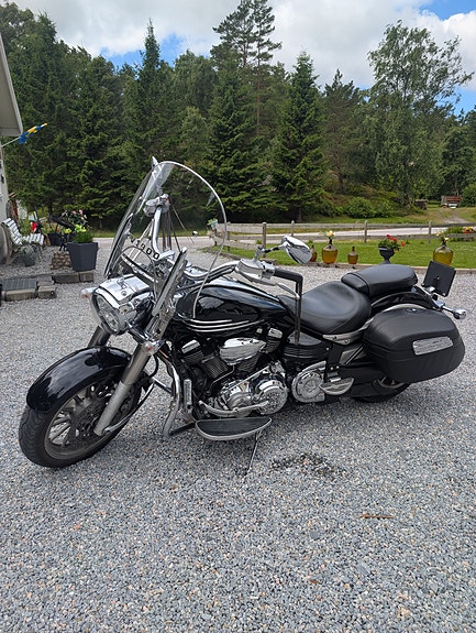 Yamaha XV1900A Midnight Star 5 of 8