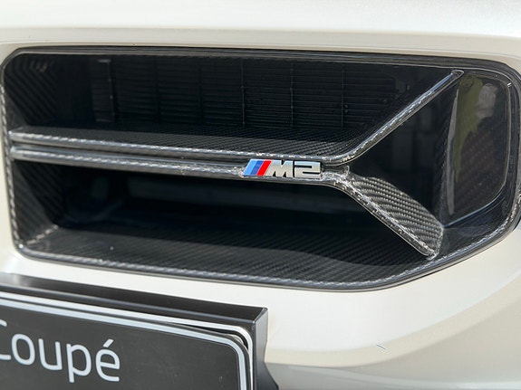 BMW M2 8 of 19